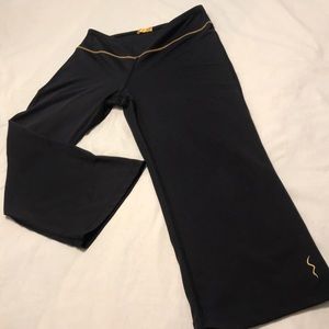 Shiva Shakti leggings MED EUC Yoga Athletic